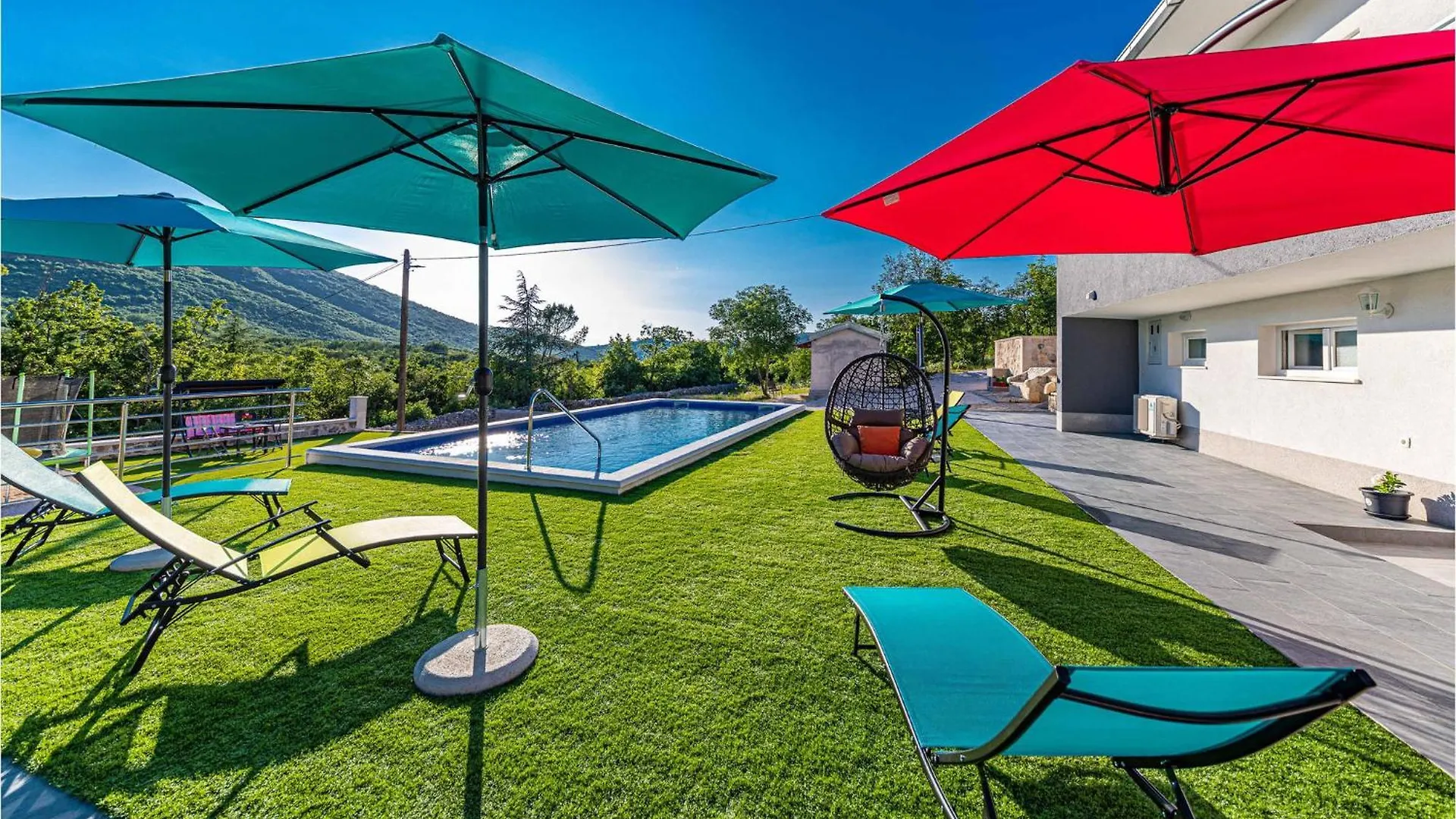 Holiday home 4 Bedroom Beautiful Home In Prgomet Labin