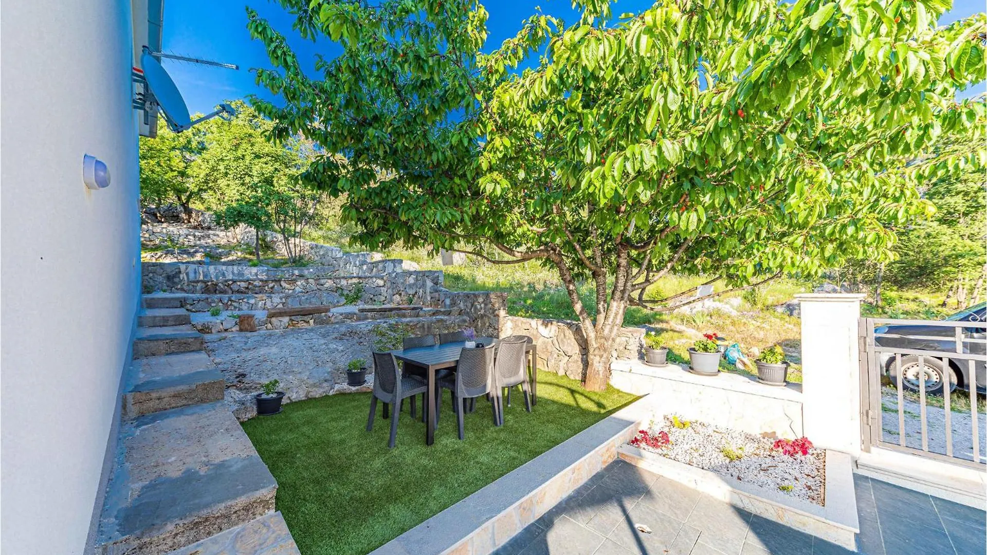 4 Bedroom Beautiful Home In Prgomet Labin